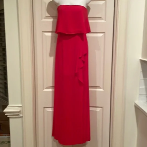 open lace back dress Lace & Jersey Gown Cabernet / 2